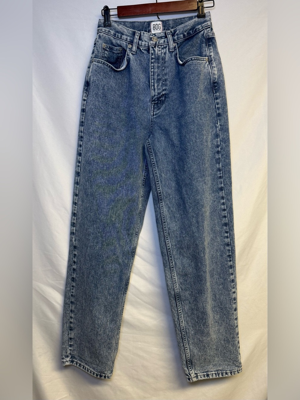 BDG Urban Outfitters High-Rise Straight-Leg Jeans in Washed Blue